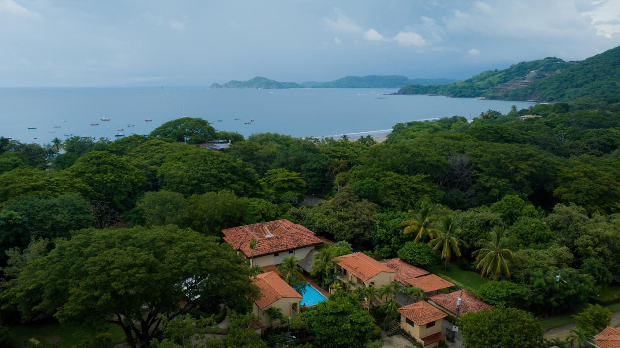 Villa Del Sueno Playa Hermosa  Exterior photo