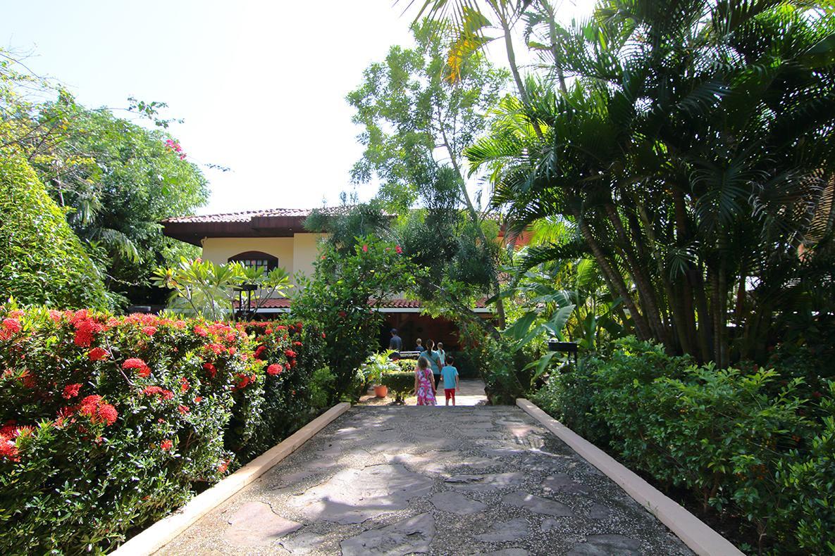 Villa Del Sueno Playa Hermosa  Exterior photo